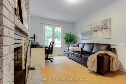 46 Tanager Sq, Brampton, ON L6Z 1X2