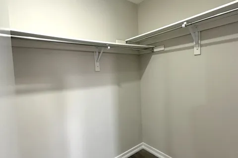 112 Golden Springs Dr, Brampton, ON L7A 4N7