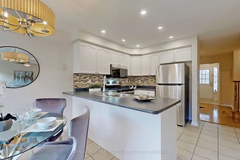 1534 Evans Terr, Milton, ON L9T 5J4