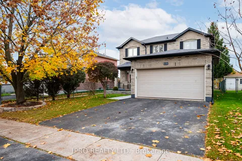 323 Bailey Dr, Orangeville, ON L9W 4M3