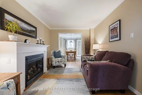 323 Bailey Dr, Orangeville, ON L9W 4M3