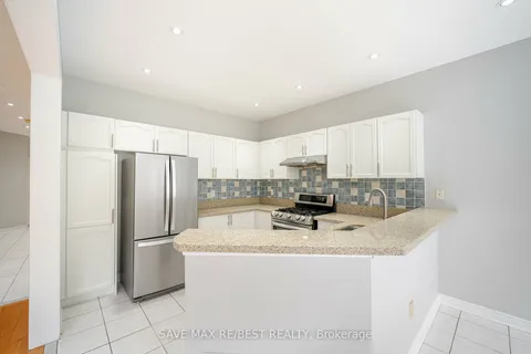 3493 Mcdowell Dr, Mississauga, ON L5M 6R6