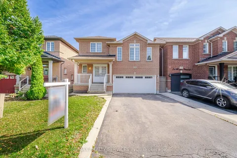22 Roxton Cres, Brampton, ON L7A 2E7