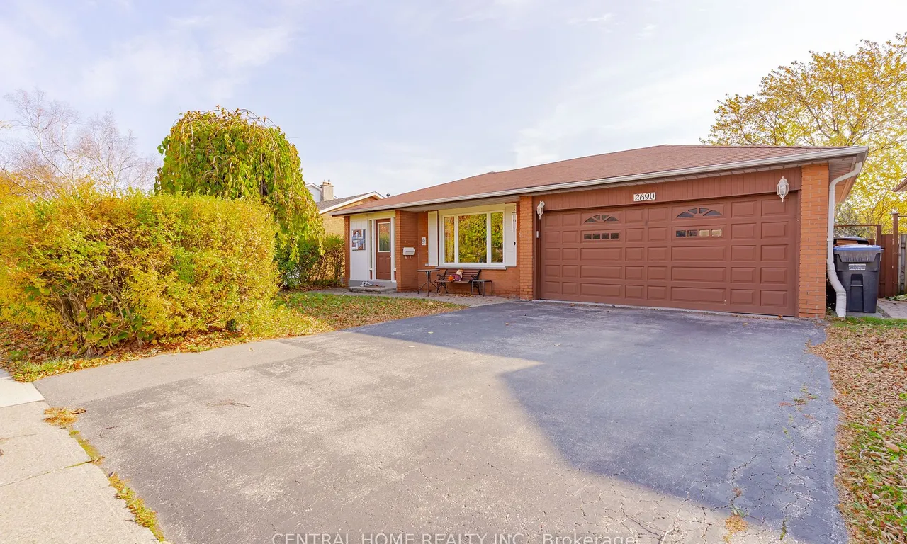 2690 Constable Rd, Mississauga, ON L5J 1W4