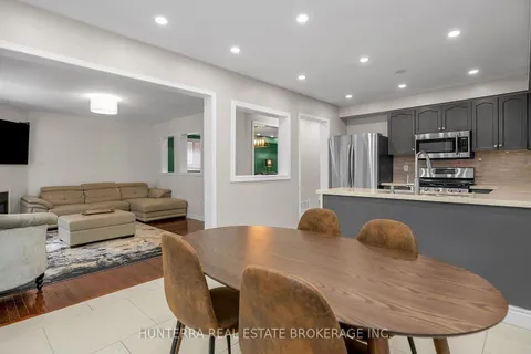 38 Pebblestone Circ, Brampton, ON L6X 4N2