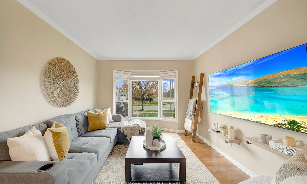 3261 WOODCROFT Cres, Burlington, ON L7M 3K8