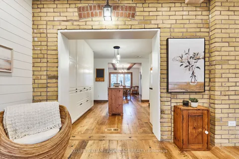 46 Thirty-Sixth St, Toronto, ON M8W 3K9