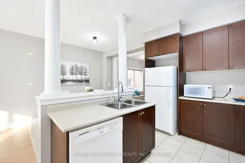 4847 VALERA Rd, Burlington, ON L7M 0H7