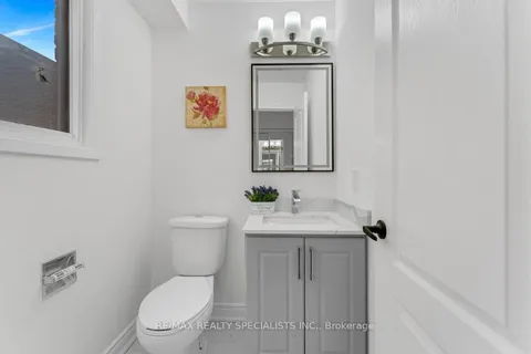 67 Winterfold Dr, Brampton, ON L6V 3S9