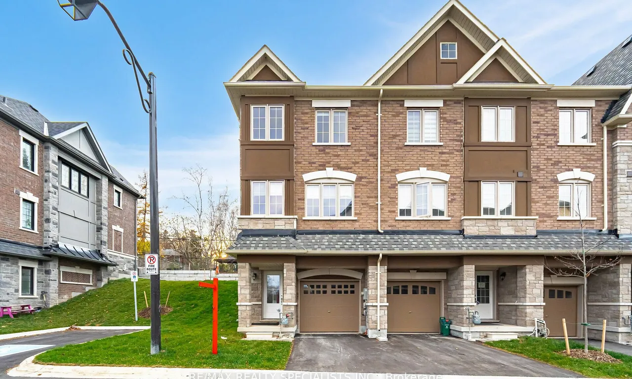 68 First St, Orangeville, ON L9W 2E3