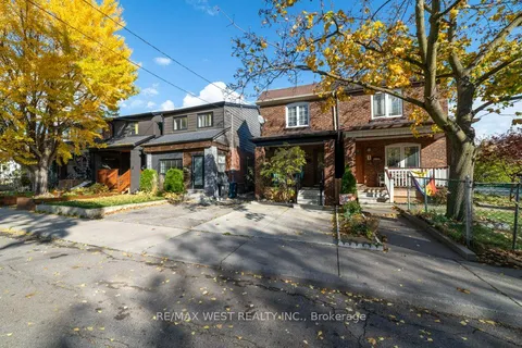 3 Chambers Ave, Toronto, ON M6N 3L8