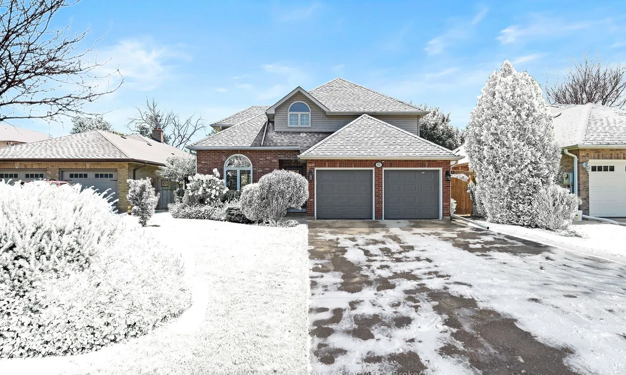 81 Ontario St, Halton Hills, ON L7G 3K9