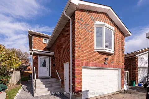 34 Willerton Clse, Brampton, ON L6V 4J2