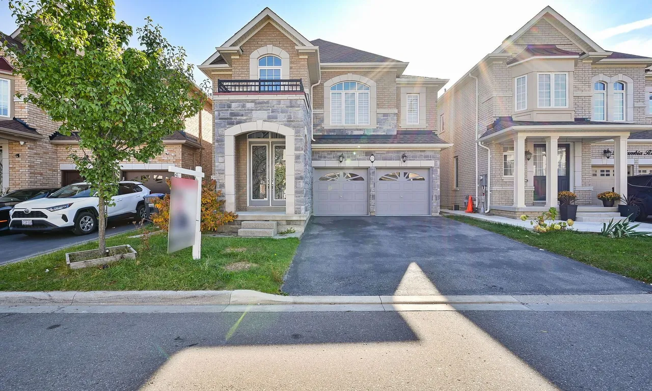 23 Gambia Rd, Brampton, ON L7A 4M2