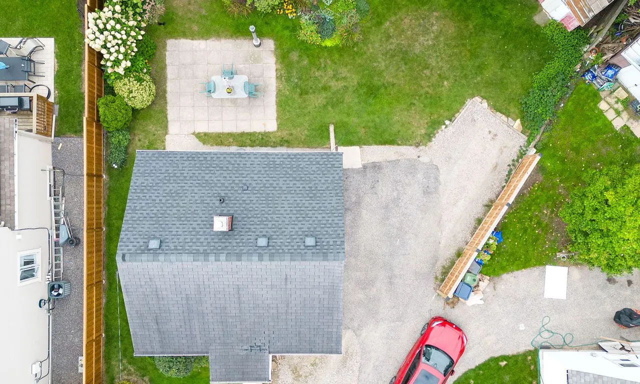 3 Mccallum Crt, Toronto, ON M8Y 1M6