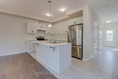 9 Braida Lane, Halton Hills, ON L7J 1P9