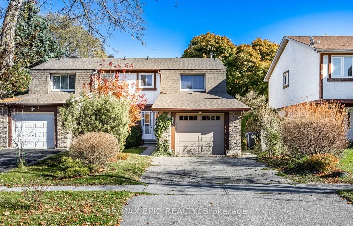 6759 Segovia Rd, Mississauga, ON L5N 1P1