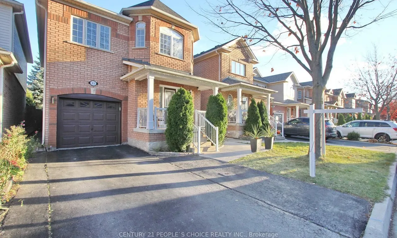 11 Gabrielle Dr, Brampton, ON L7A 2A3
