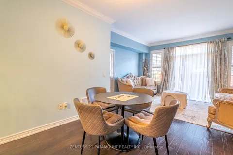 13 Kempsford Cres, Brampton, ON L7A 4M5