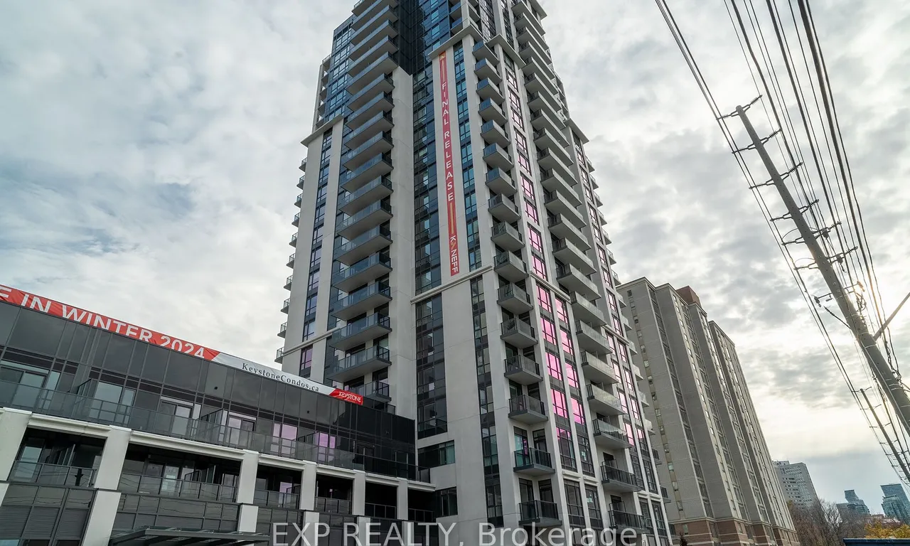 Comm Element Condo 2 bedroom 2 bathroom at 202 Burnhamthorpe Rd in Mississauga - MLS# W10416927