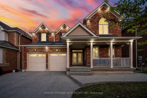 215 Rowe Terr, Milton, ON L9T 8G1