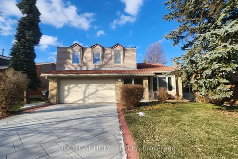 41 Mansfield St, Brampton, ON L6S 2X8