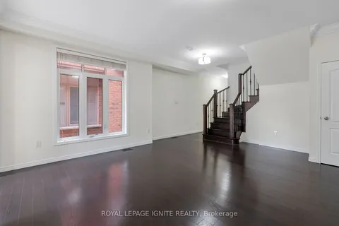 862 Francine Cres, Mississauga, ON L5V 0E2