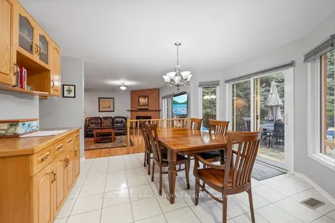 13 Mckee Dr, Caledon, ON L7C 1G8