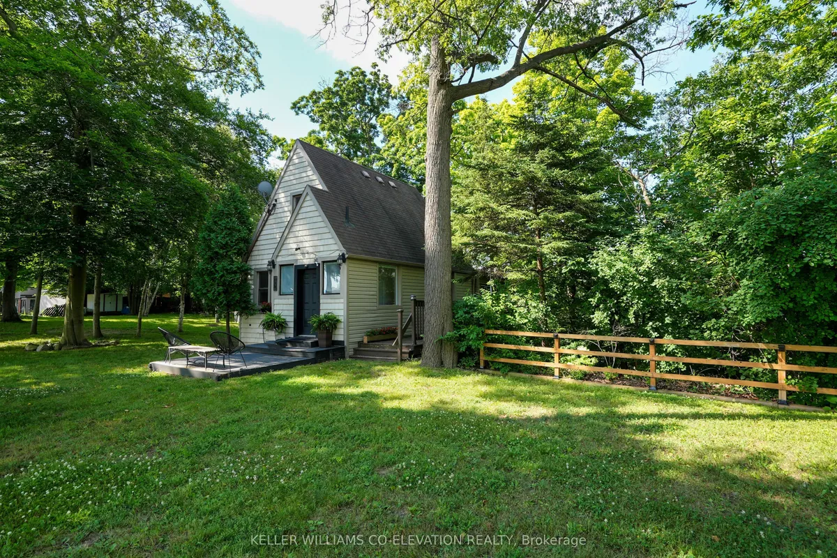 1136 Bronte Road, ON L6M 4G4