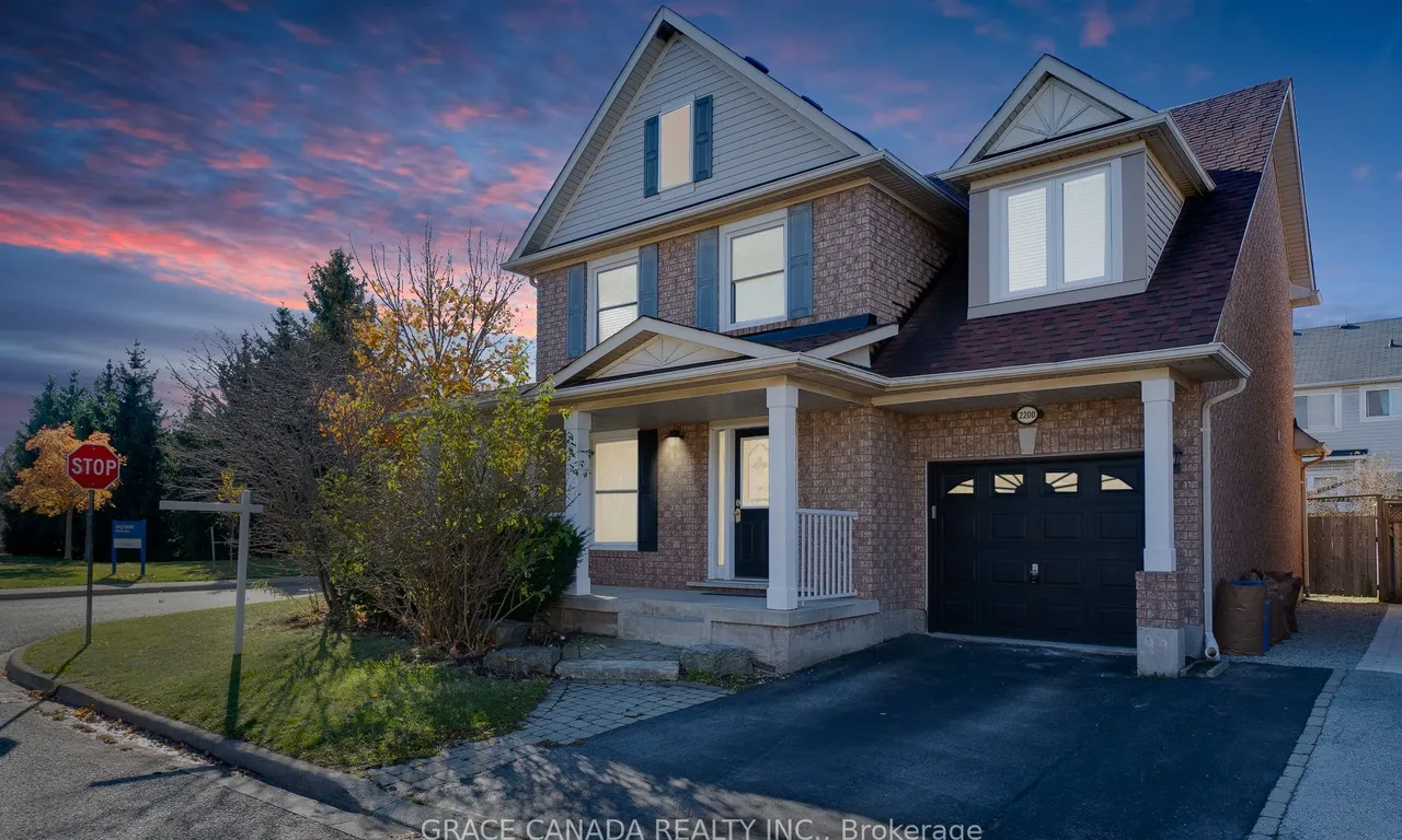 2200 Irving St, Burlington, ON L7L 6T4