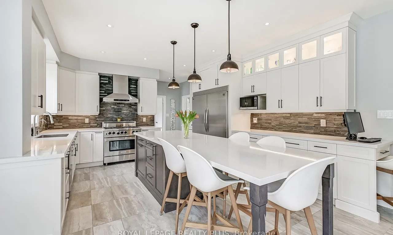 3 Country Lane Cres, Halton Hills, ON L0P 1H0