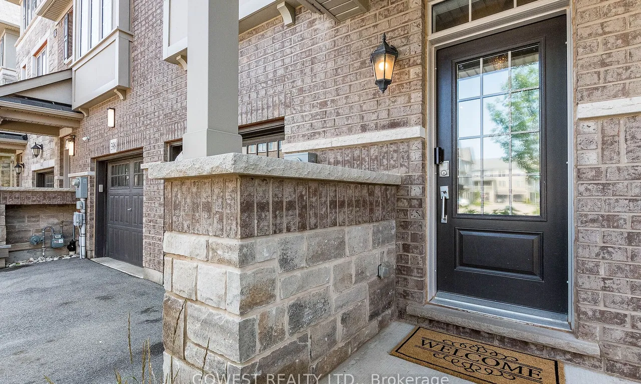 396 Belcourt Common, Oakville, ON L6H 0R1
