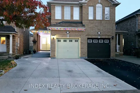 19 Garibaldi Dr, Brampton, ON L6X 4Y7
