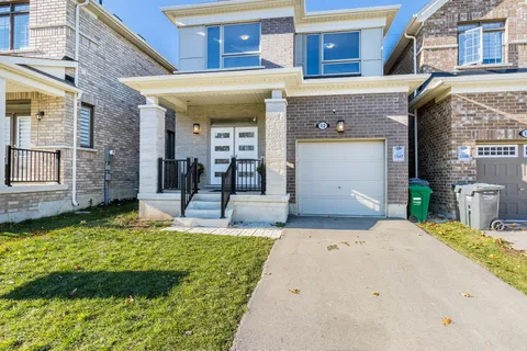 12 Callahan Crt, Brampton, ON L7A 5H3
