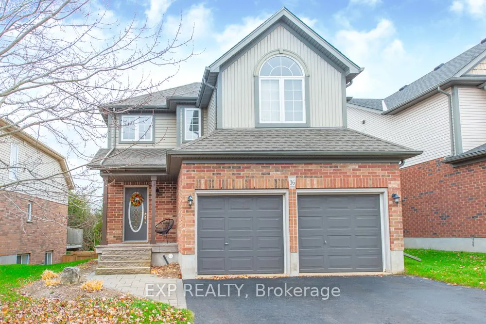 36 Buckingham St, Orangeville, ON L9W 5H7