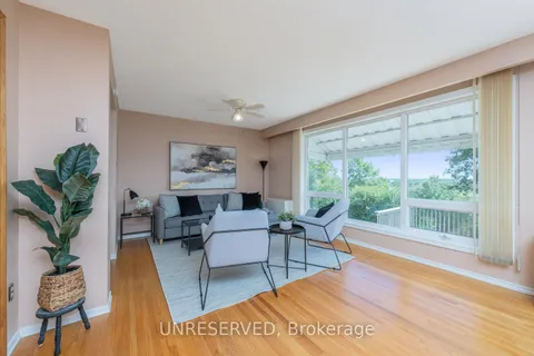 13074 Fallbrook Tr, Halton Hills, ON L7G 4S8