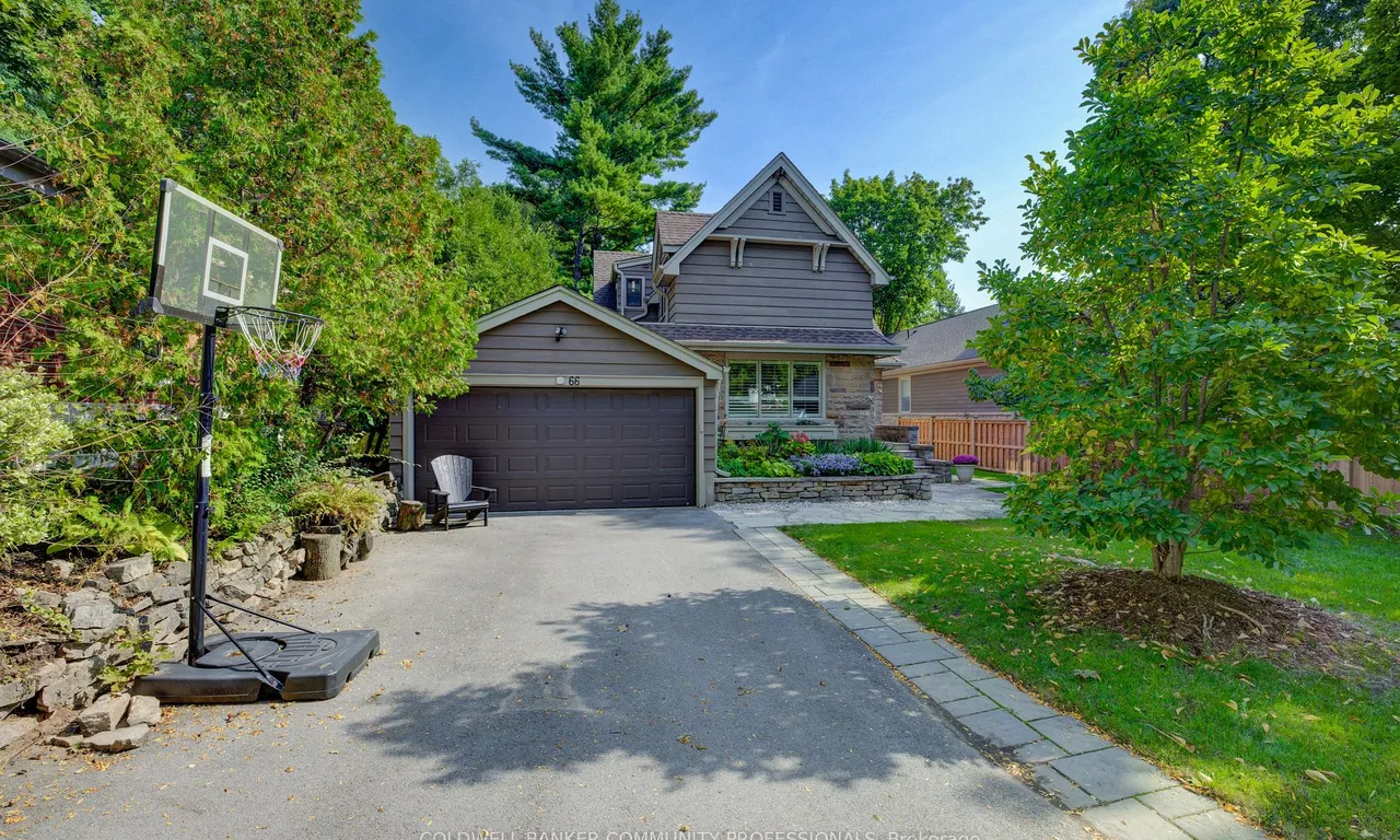 66 Park Ave, Burlington, ON L7T 1Y1