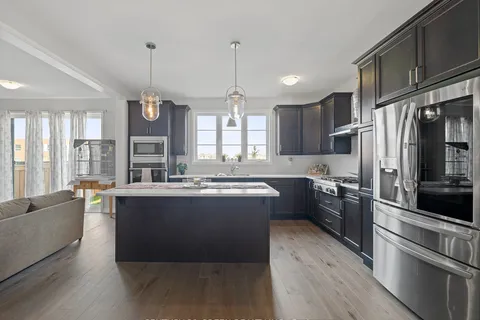 1291 Kovachik Blvd, Milton, ON L9E 1W7