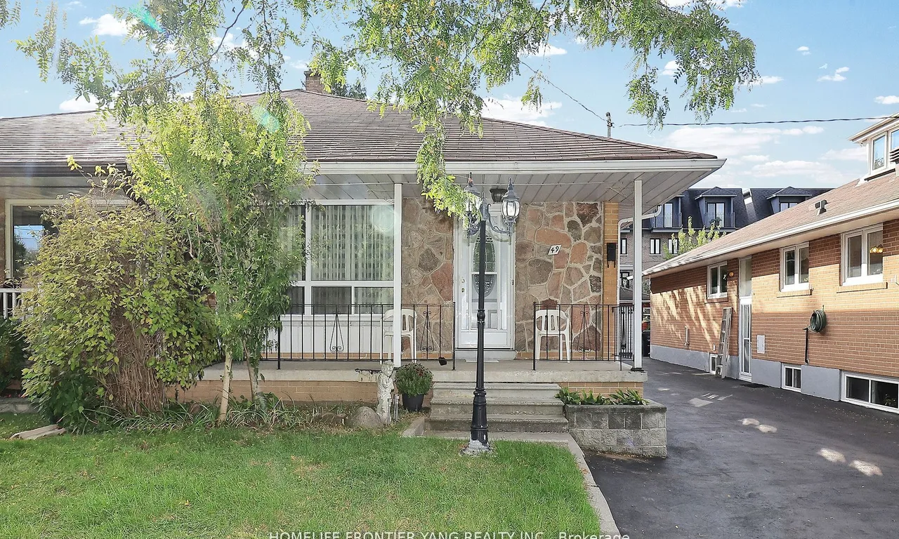 49 Graystone Gdns, Toronto, ON M8Z 3C2