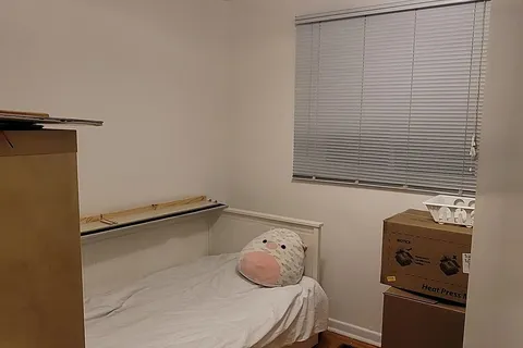 31 St Lucie Dr, Toronto, ON M9M 1S9