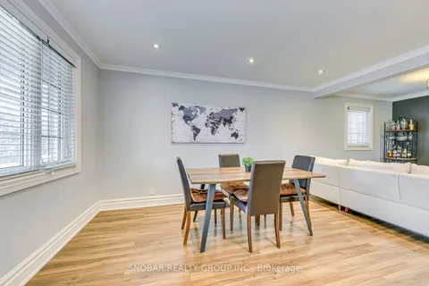 533A McRoberts Ave, Toronto, ON M6E 4R5