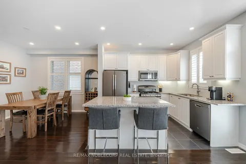 7 Giltspur Rd, Brampton, ON L7A 0Y9