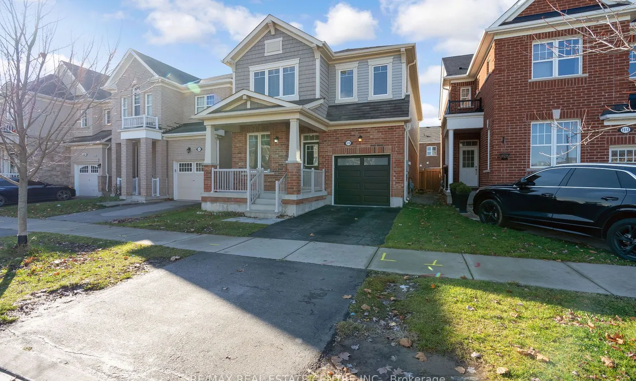 1516 Farmstead Dr, Milton, ON L9E 0A7