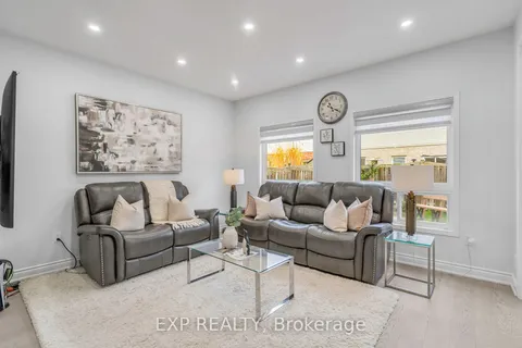 319 Powys St, Milton, ON L9T 6T6