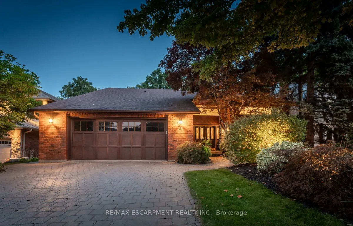 1351 HAZELTON Blvd, Burlington, ON L7P 4T9