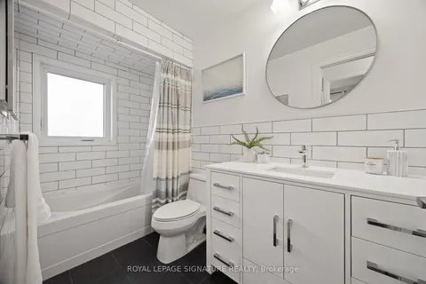 16 Stanley Ave, Toronto, ON M8V 1N1