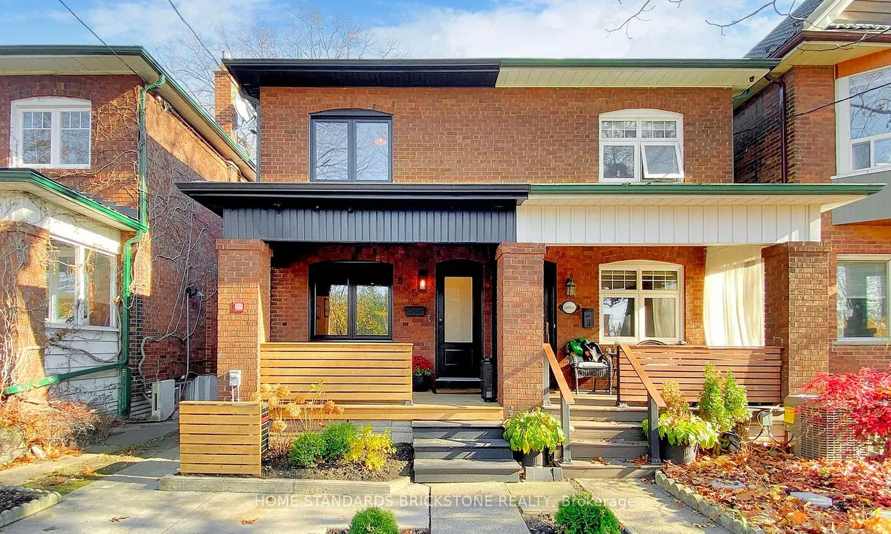 805 Windermere Ave, Toronto, ON M6S 3M5