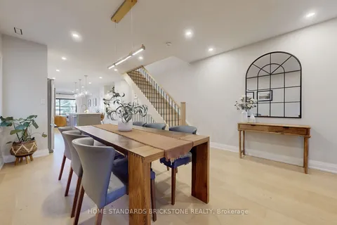 805 Windermere Ave, Toronto, ON M6S 3M5