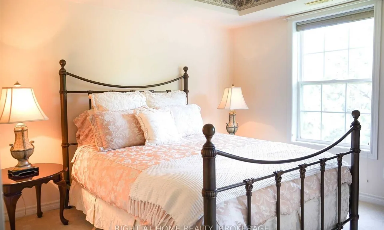 Condo Apt living room at 1810 Walker&apos;s Line Burlington