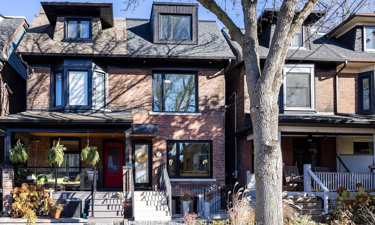 11 Prince Rupert Ave, Toronto, ON M6P 2A8